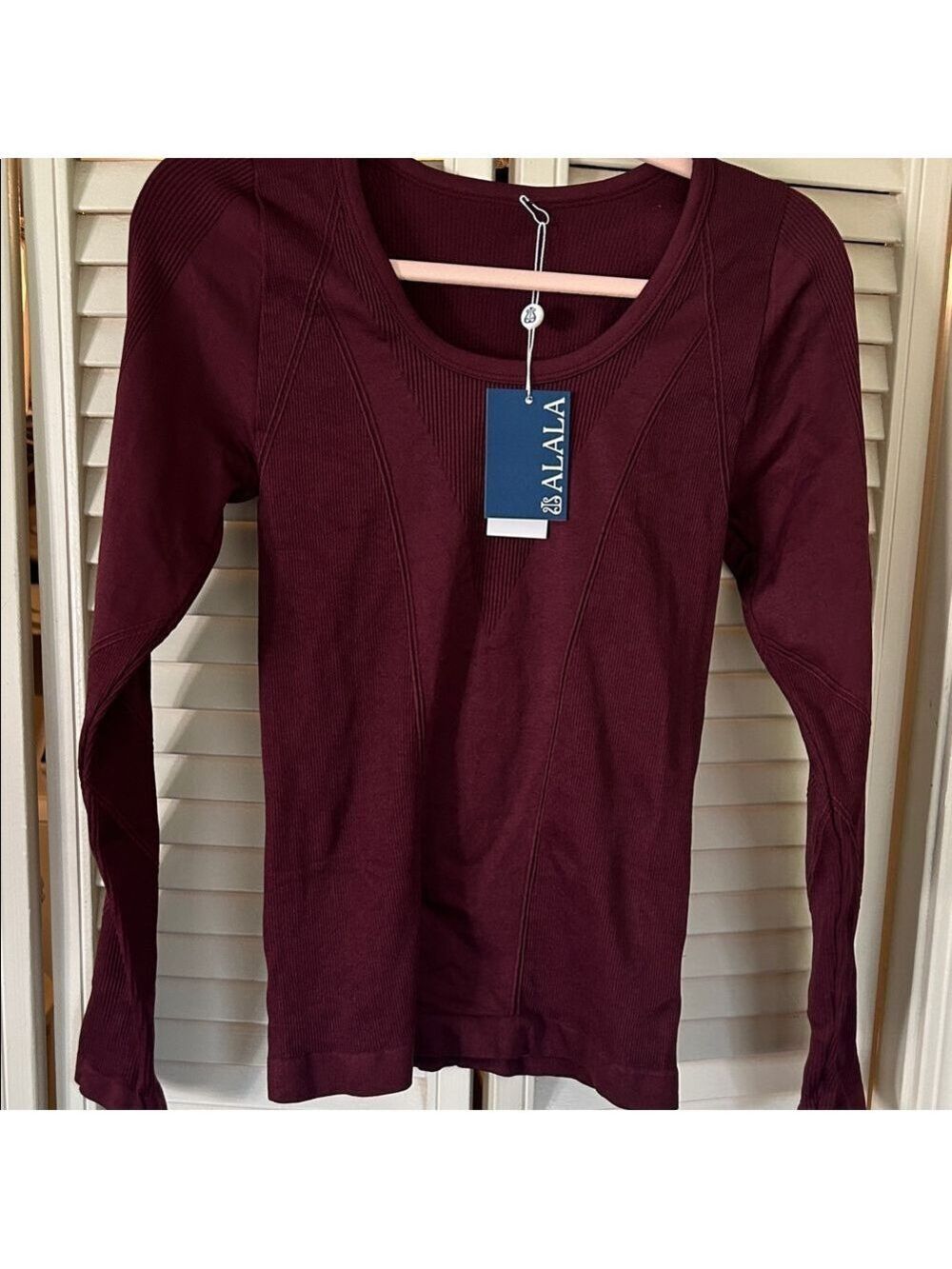 Alala Deep Red Long Sleeve Seamless Top | Size Large | Workout - Picture 2 of 5
